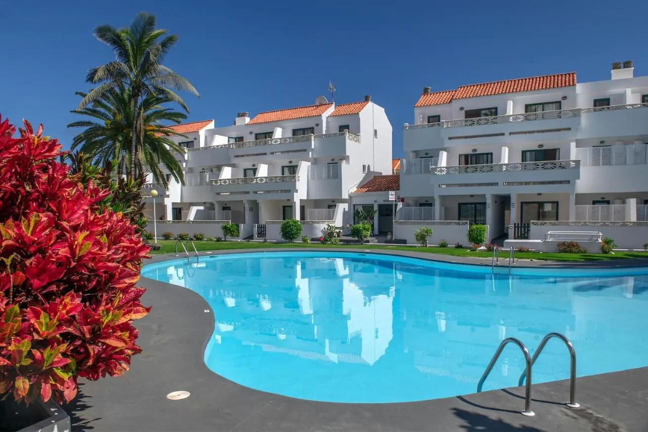 Apartamentos Los Rosales Playa Cancajos.- BreNa Baja