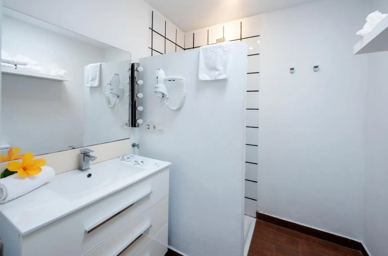 Aparthotel Apartamentos Los Rosales Los Cancajos