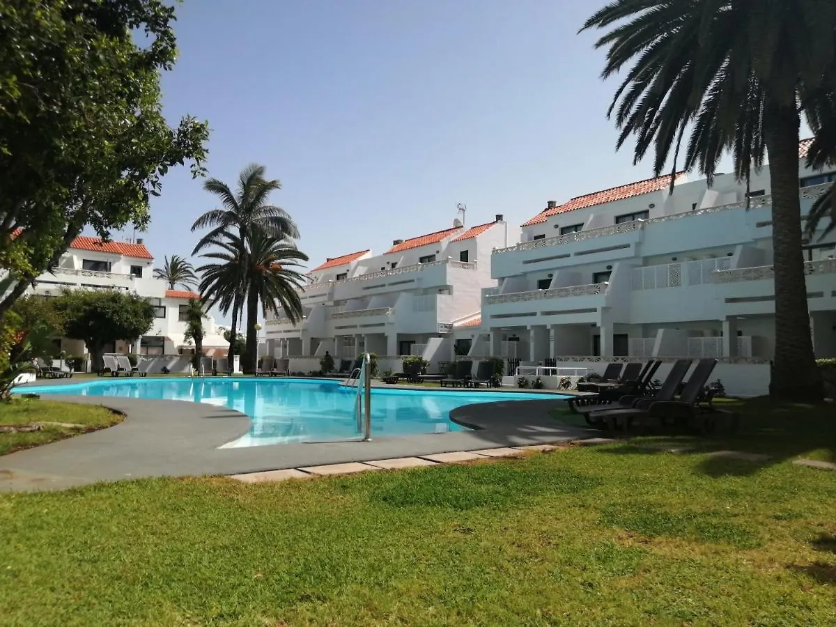 Apartamentos Los Rosales Los Cancajos 2*,